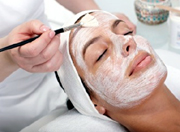 Beautician / Kosmetiker (f)
